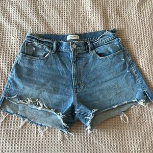 Abercrombie curve love mom shorts